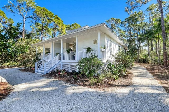 24099 Rodas DR, Bonita Springs, FL 34135