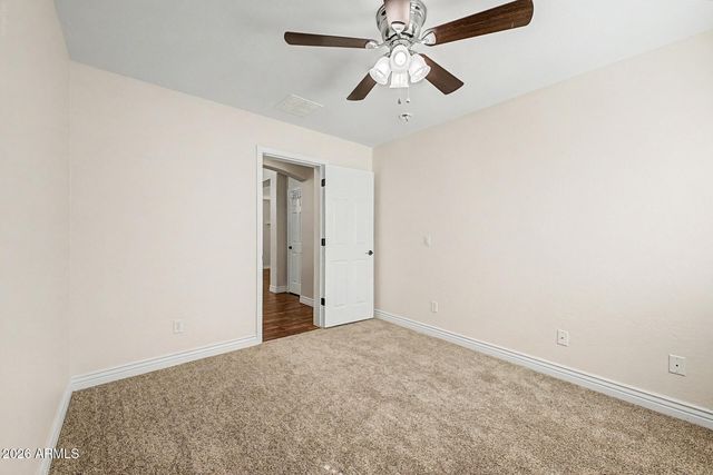 6509 W RED FOX Road, Phoenix, AZ 85083