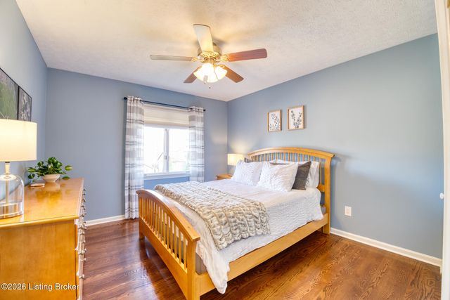 1321 Tycoon Way, Louisville, KY 40213