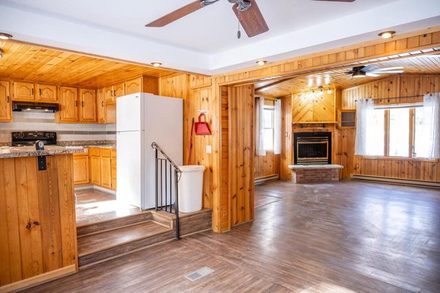 W5633 Deer Park Drive, New Lisbon, WI 53950