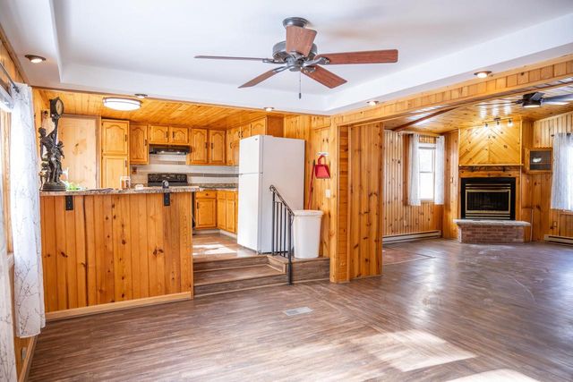 W5633 Deer Park Drive, New Lisbon, WI 53950