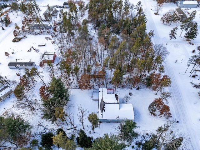 W5633 Deer Park Drive, New Lisbon, WI 53950