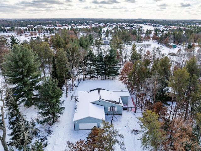 W5633 Deer Park Drive, New Lisbon, WI 53950