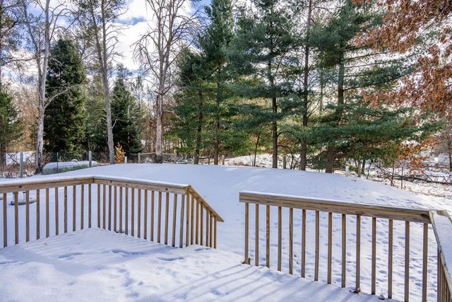 W5633 Deer Park Drive, New Lisbon, WI 53950