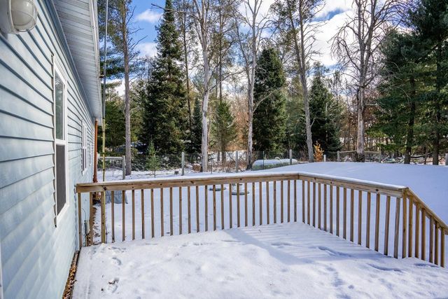 W5633 Deer Park Drive, New Lisbon, WI 53950