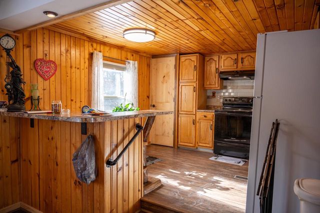 W5633 Deer Park Drive, New Lisbon, WI 53950