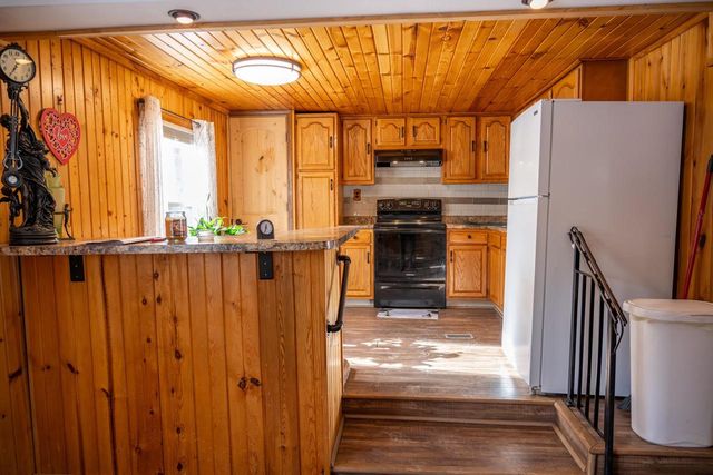 W5633 Deer Park Drive, New Lisbon, WI 53950