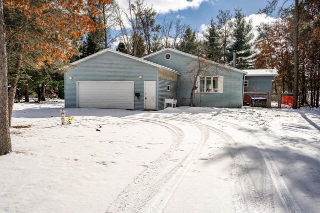W5633 Deer Park Drive, New Lisbon, WI 53950