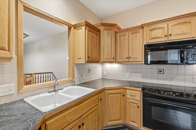 103 MCKENZIE Circle, Council Bluffs, IA 51503