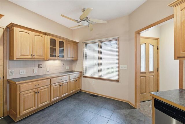 103 MCKENZIE Circle, Council Bluffs, IA 51503