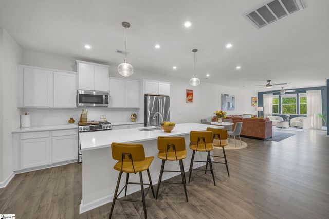 706 Isleworth Lane, Greenville, SC 29611