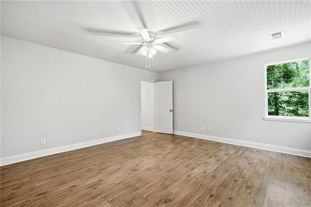 129 Cypress Street, Roswell, GA 30075