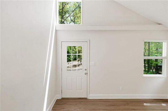 129 Cypress Street, Roswell, GA 30075