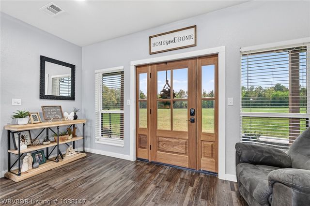 3107 E Mckenzie Avenue, Pocola, OK 74902