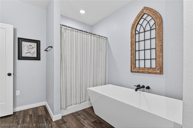 3107 E Mckenzie Avenue, Pocola, OK 74902