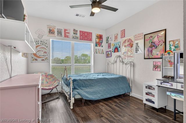 3107 E Mckenzie Avenue, Pocola, OK 74902