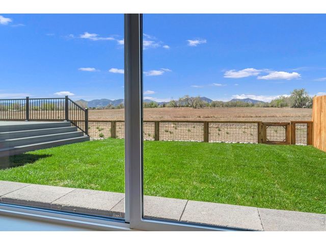203 Lois Dr, Louisville, CO 80027