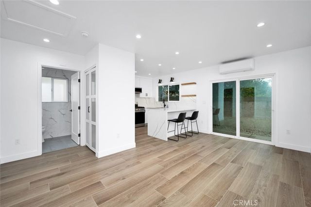 1652 E Rogers Street A, Long Beach, CA 90805