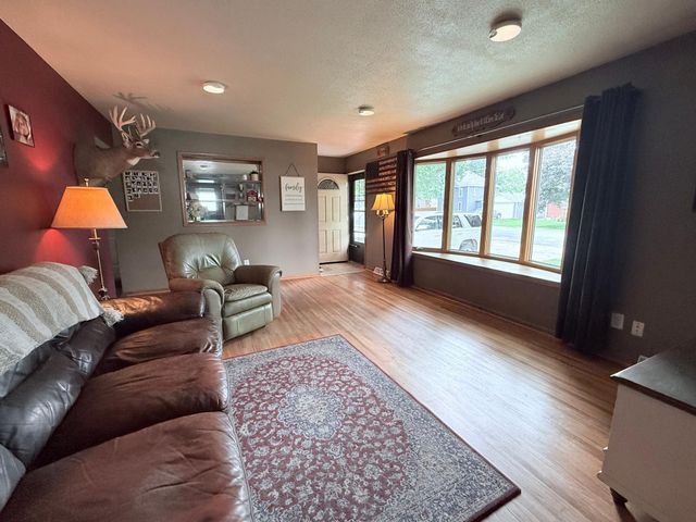 408 1st Avenue NE, Kasson, MN 55944