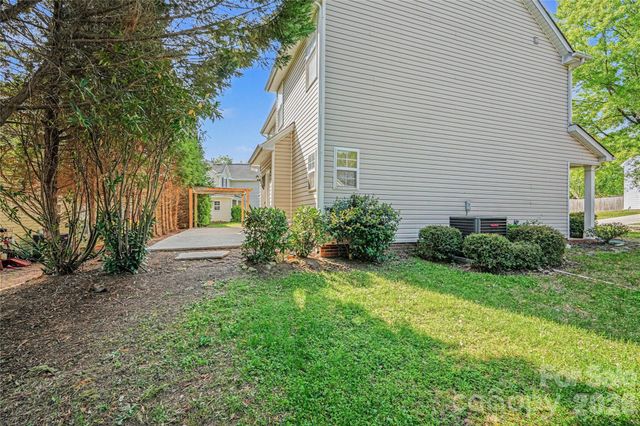 453 Pebble Stone Court NW, Concord, NC 28027