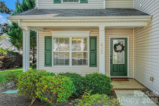 453 Pebble Stone Court NW, Concord, NC 28027