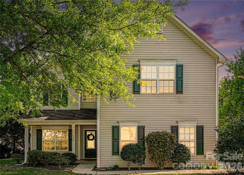 453 Pebble Stone Court NW, Concord, NC 28027