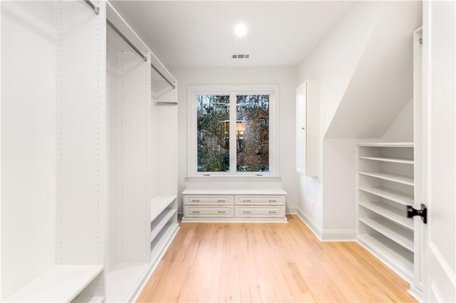 3418 Breton NE Court, Brookhaven, GA 30319