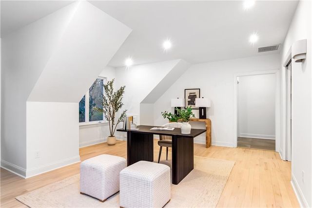 3418 Breton NE Court, Brookhaven, GA 30319