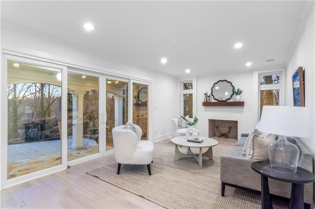 3418 Breton NE Court, Brookhaven, GA 30319