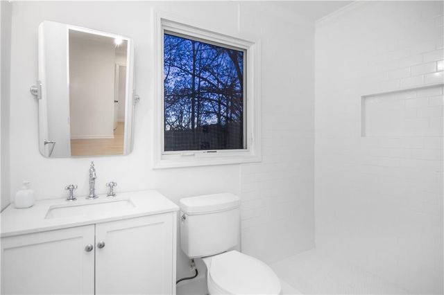 3418 Breton NE Court, Brookhaven, GA 30319