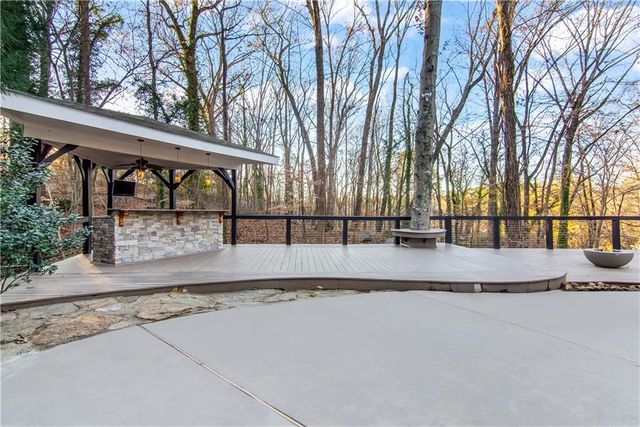 3418 Breton NE Court, Brookhaven, GA 30319