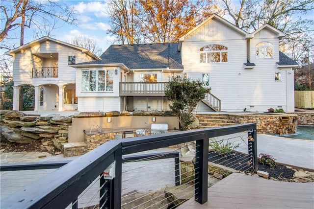 3418 Breton NE Court, Brookhaven, GA 30319