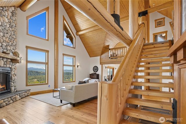 771 Whisper Creek Drive, Cle Elum, WA 98922