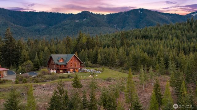 771 Whisper Creek Drive, Cle Elum, WA 98922