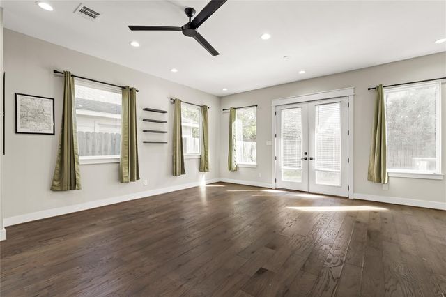 4510 Vernon Street, Houston, TX 77020