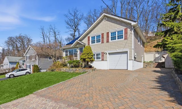 29 Montrose Road, Yonkers, NY 10710