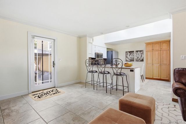 29 Montrose Road, Yonkers, NY 10710