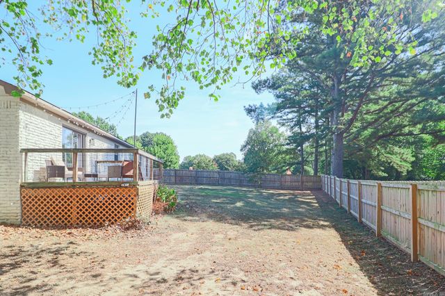 2812 Glenwood Cove, Jonesboro, AR 72401
