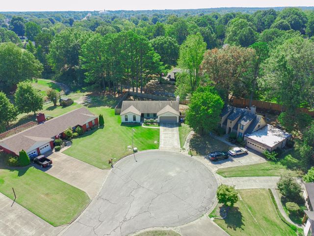 2812 Glenwood Cove, Jonesboro, AR 72401