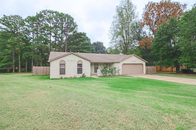 2812 Glenwood Cove, Jonesboro, AR 72401