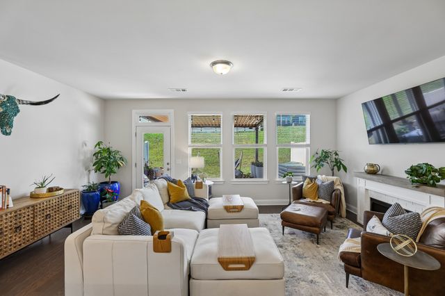 280 Netherlands Blvd, Lebanon, TN 37090