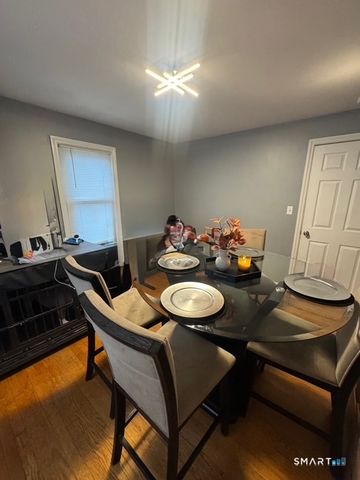 33 Westview Street, Hamden, CT 06514