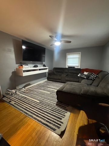 33 Westview Street, Hamden, CT 06514