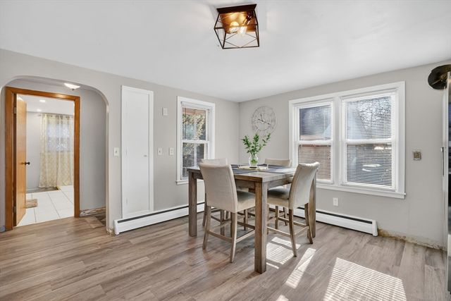 195 Grattan St, Chicopee, MA 01020