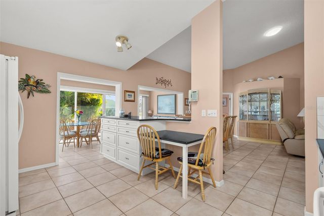 2907 CAPTAINS COURT, Palmetto, FL 34221