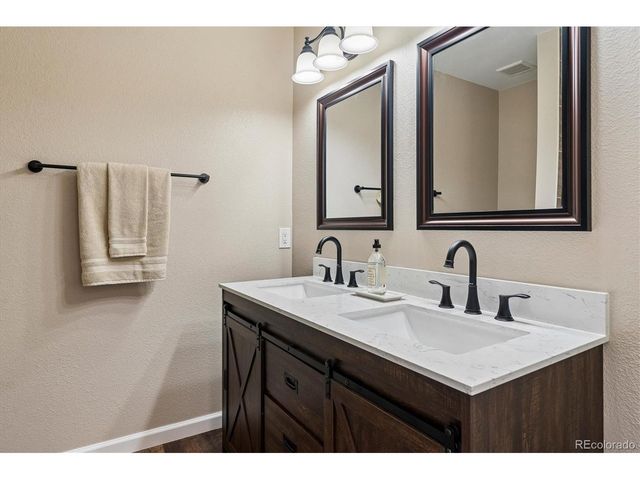 10557 W Maplewood Dr C, Littleton, CO 80127