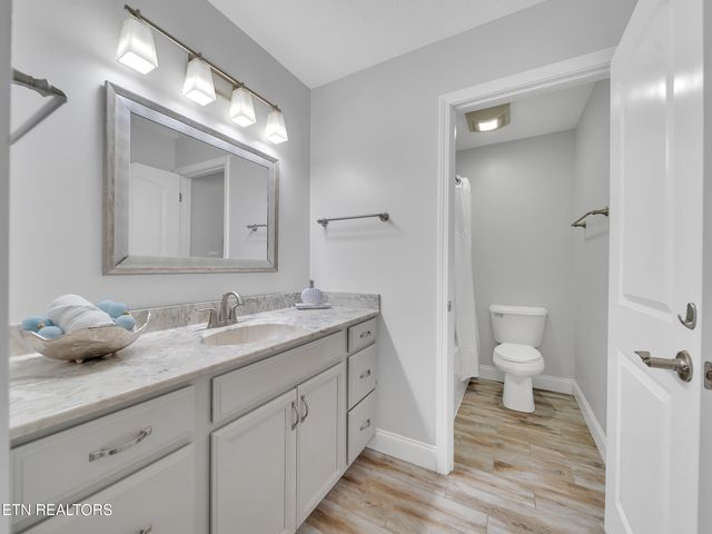 2317 Hickory Crest Lane, Knoxville, TN 37932