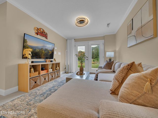 2317 Hickory Crest Lane, Knoxville, TN 37932