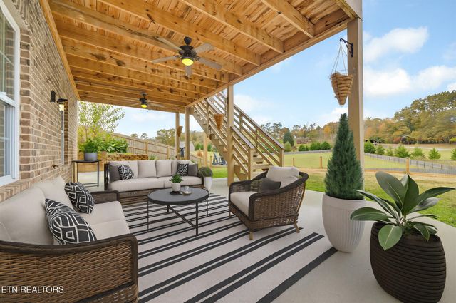 2317 Hickory Crest Lane, Knoxville, TN 37932