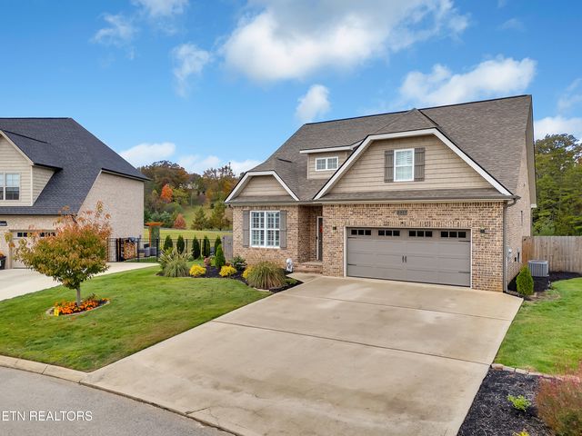 2317 Hickory Crest Lane, Knoxville, TN 37932